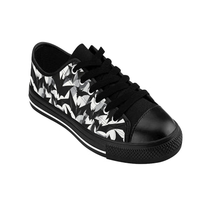 Bat Cubism - Women's Classic Low Top Sneakers