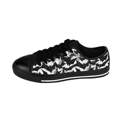 Bat Cubism - Women's Classic Low Top Sneakers
